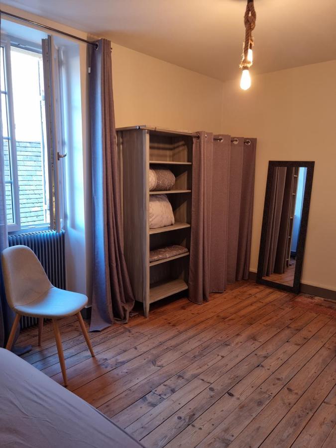 סרלה-לה קנדה La Maison De Lily Au Coeur De La Cite Medievale מראה חיצוני תמונה