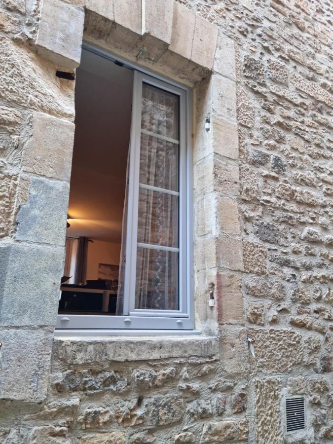 סרלה-לה קנדה La Maison De Lily Au Coeur De La Cite Medievale מראה חיצוני תמונה